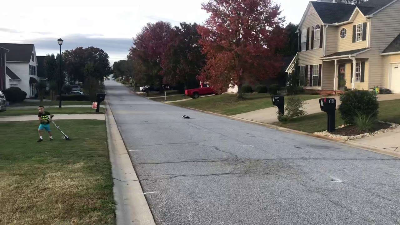 Tekno EB48.4 on 4s