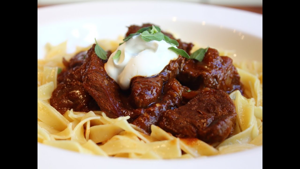 Beef Goulash - Hungarian Beef Goulash Recipe - Paprika Beef Stew