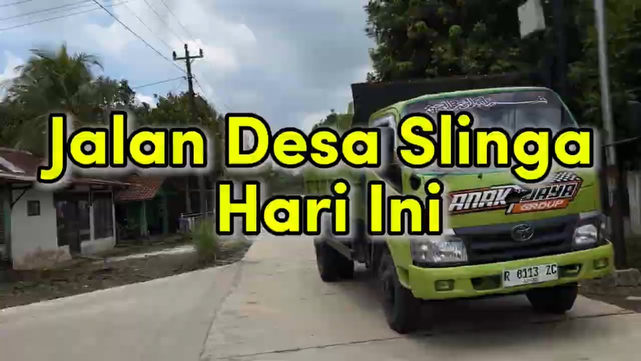 Jalan Desa Slinga Hari Ini