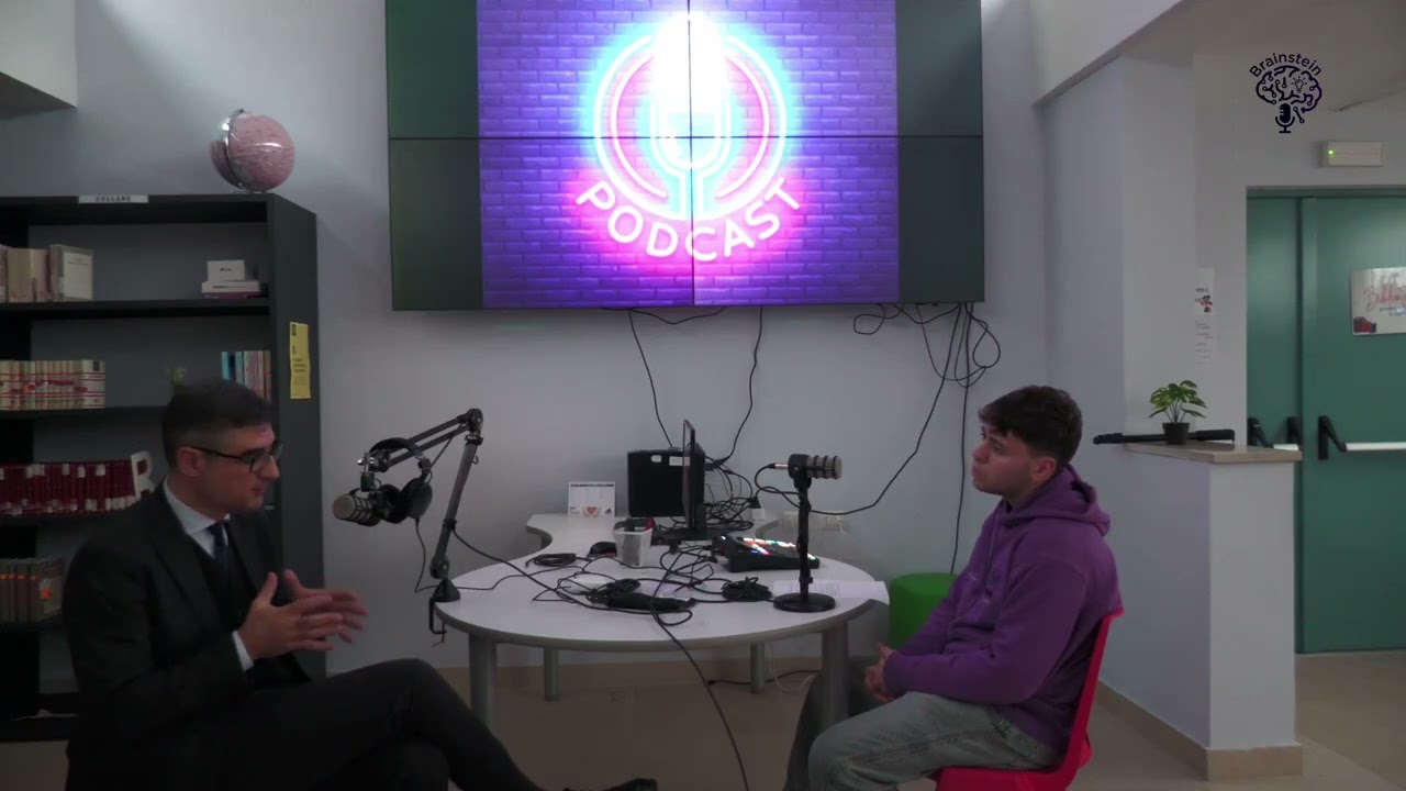 Brainstein - podcast realizzato e ideato dai ragazzi del liceo Albert Einstein. #podcast #liceo