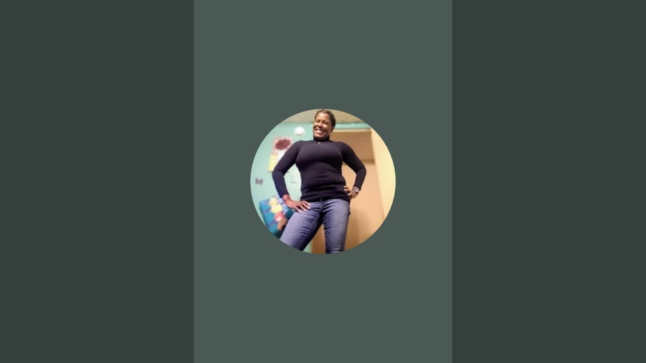 Phyllis Thomas is live! Saturday 😀 exercise