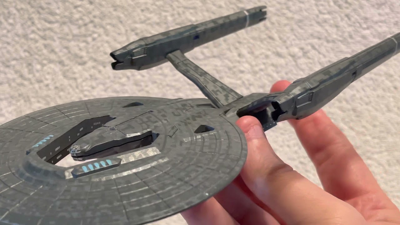 Quick Unboxing Reaction Video: Hero Collector Star Trek Into Darkness USS Vengence