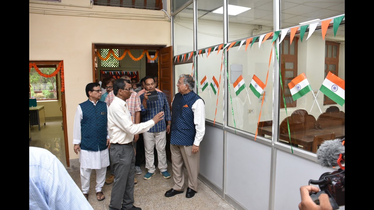 Vice-Chancellor dedicates to students the expanded cyber library facility at BHU.