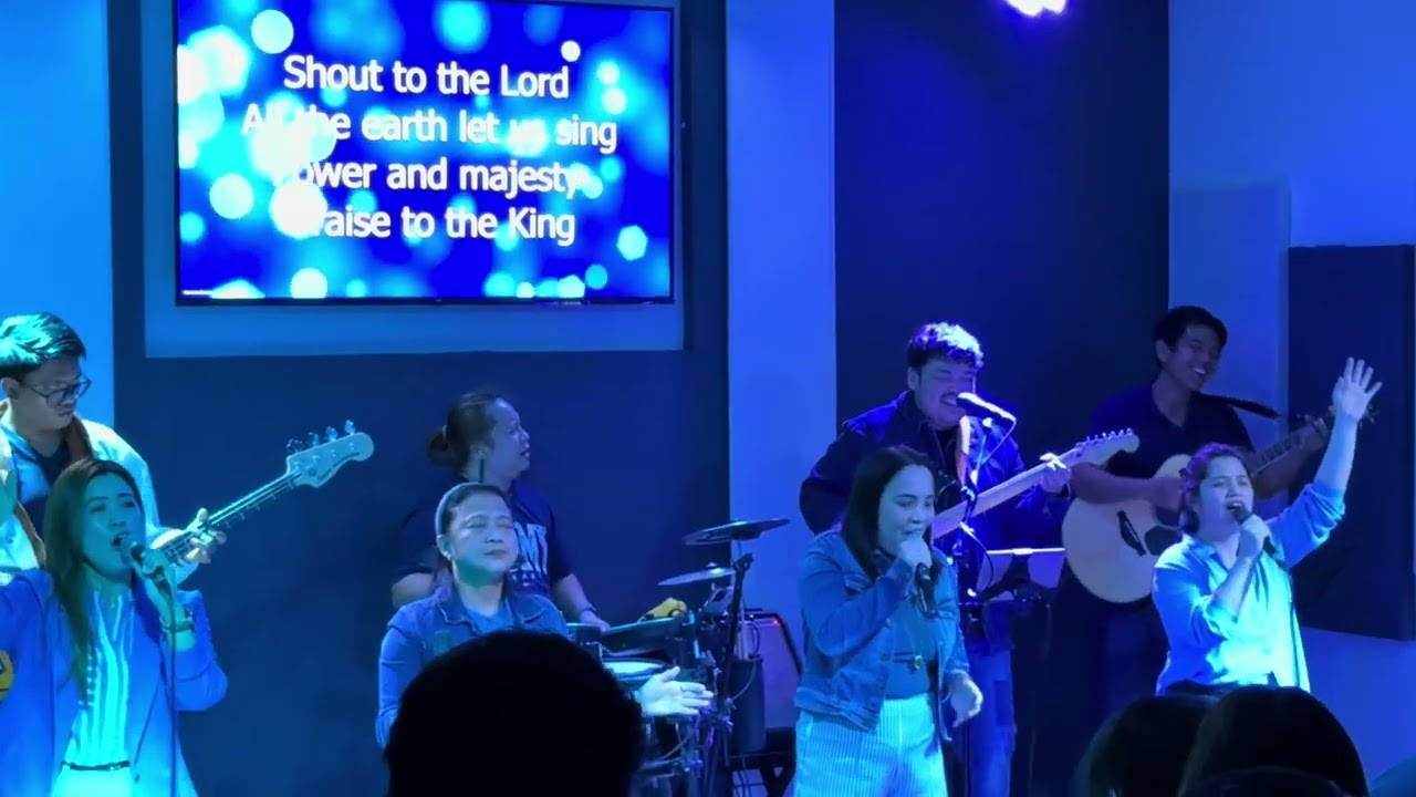 SHOUT TO THE LORD || Hillsong Worship #weare8 #worshipmusic 
