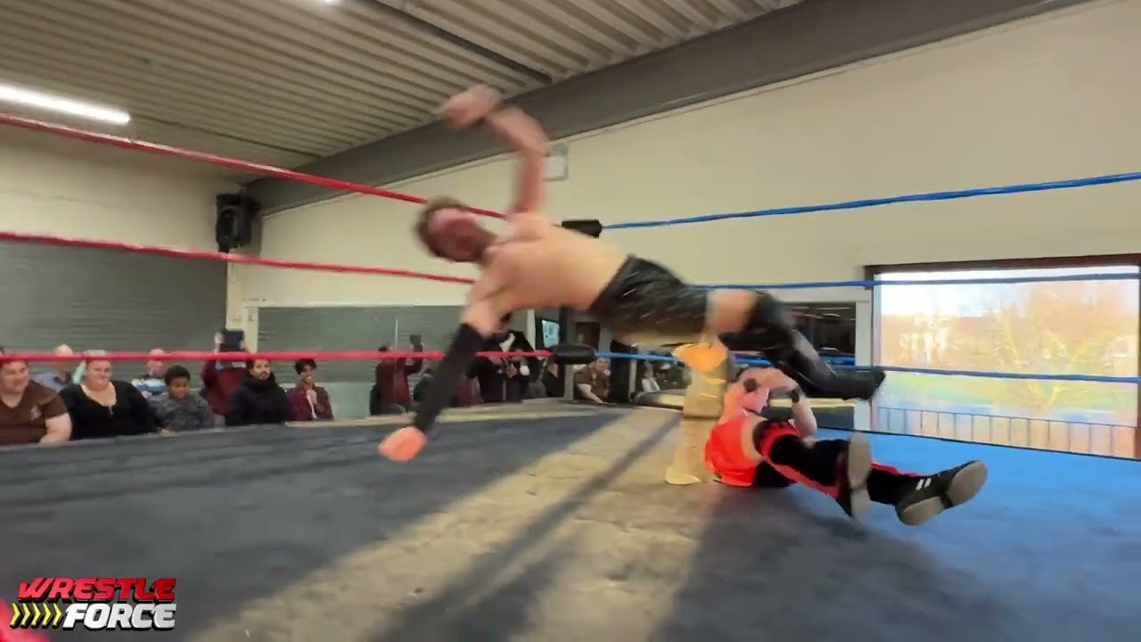Isaac Blair vs Ted Sabin | Ilford | December 14th 2025