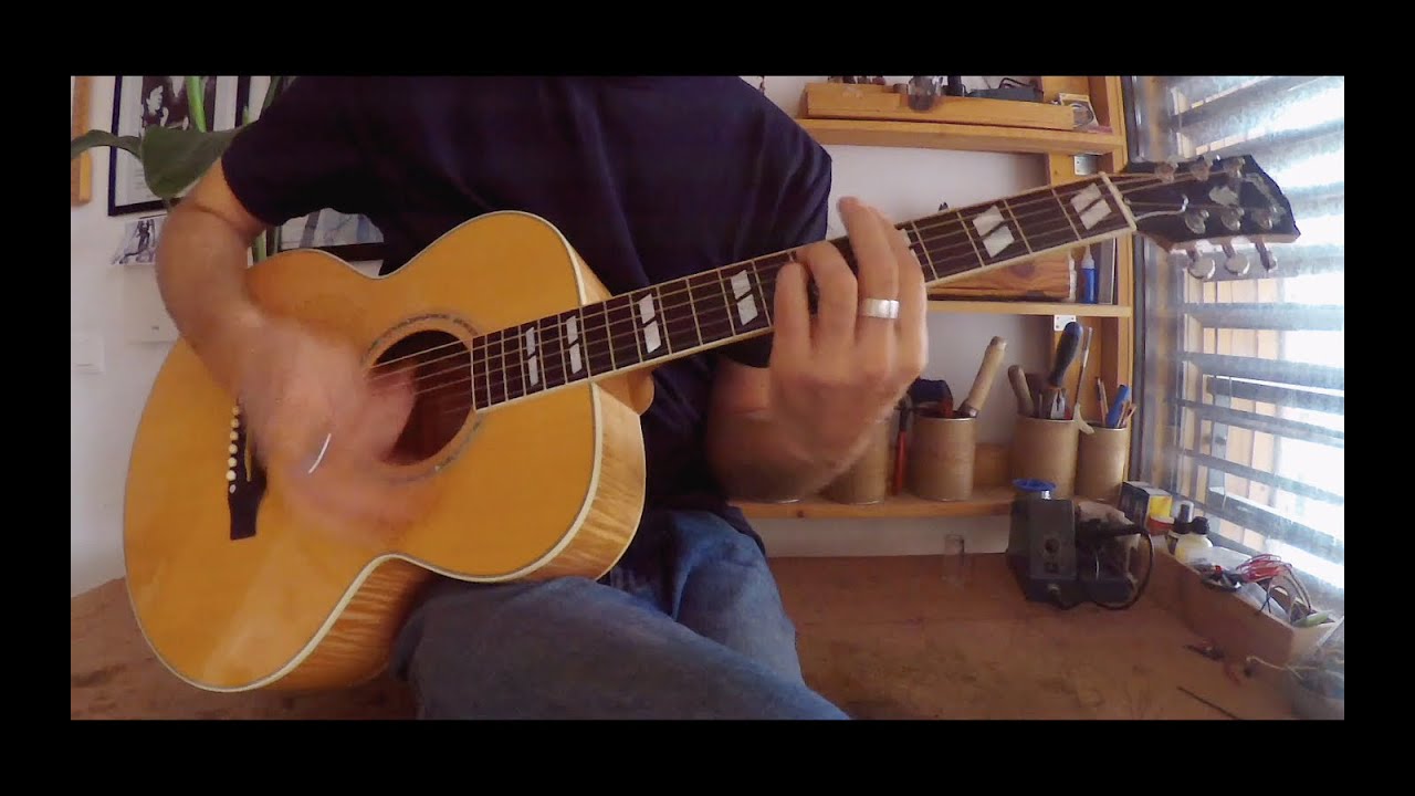 Gibson CJ-165