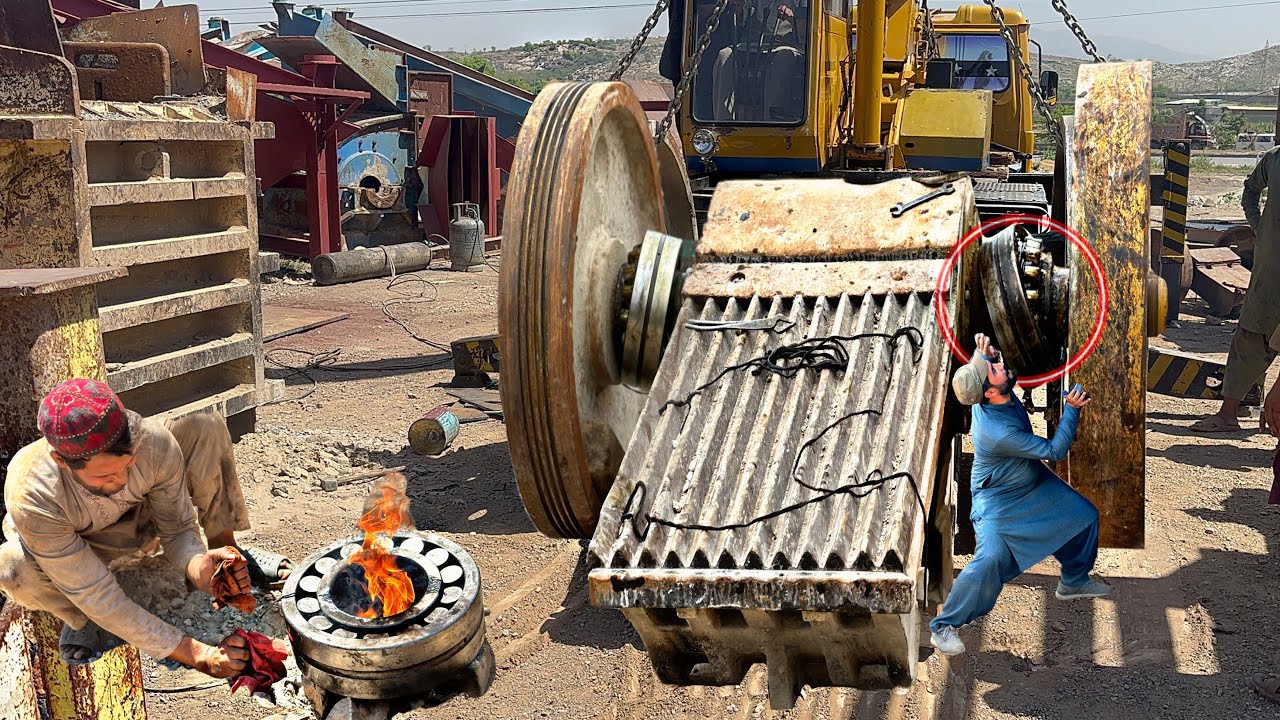 Jaw Crusher Hammer Crush Plant Machine Shaft And Broken Bearing Replacement Process