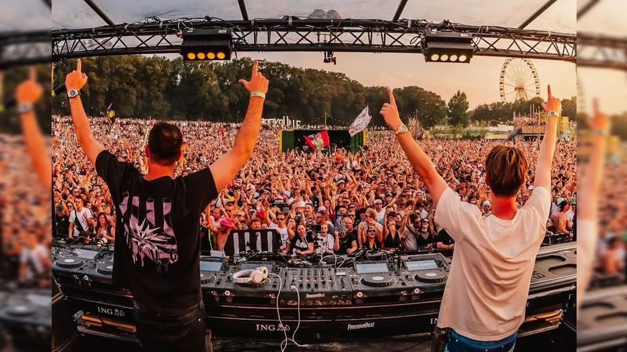 W&W x Bassjackers x Schak - The Way It Is (Full Version)