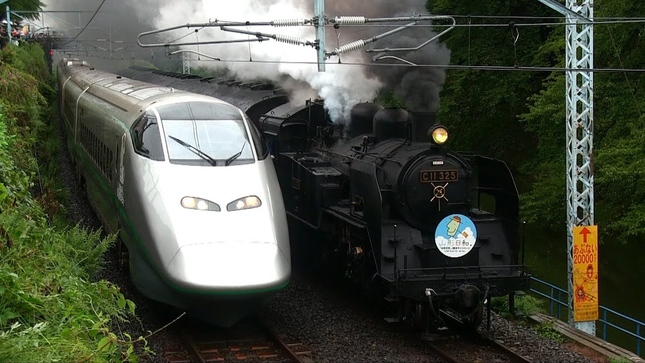 SL山形日和。号 ＆ 食べっしゃつや姫号　山形同時発車・並走運転