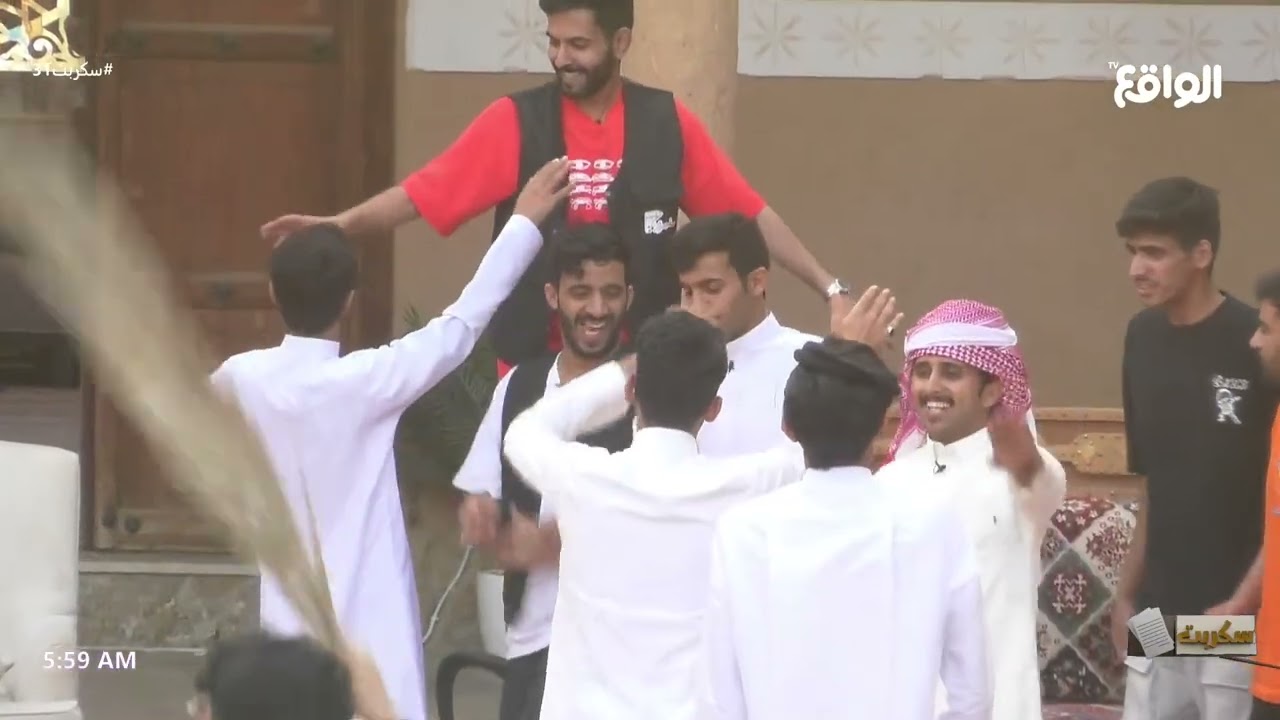 لعب الشباب في ختام البث على شيلة لاتلومون الجنوبي 