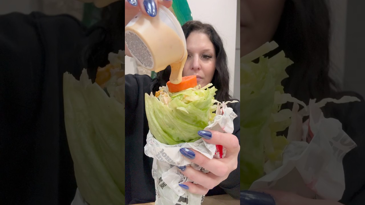 ⭐️MUKBANG⭐️ JIMMY JOHNS TUNA UNWICH🌟#mukbang #jimmyjohns #unwich #crunch #shorts