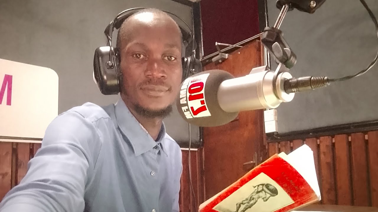 Program Oluganda Makula ku Mama fm 101.7  tuli live stream Kanoni Media Uganda.