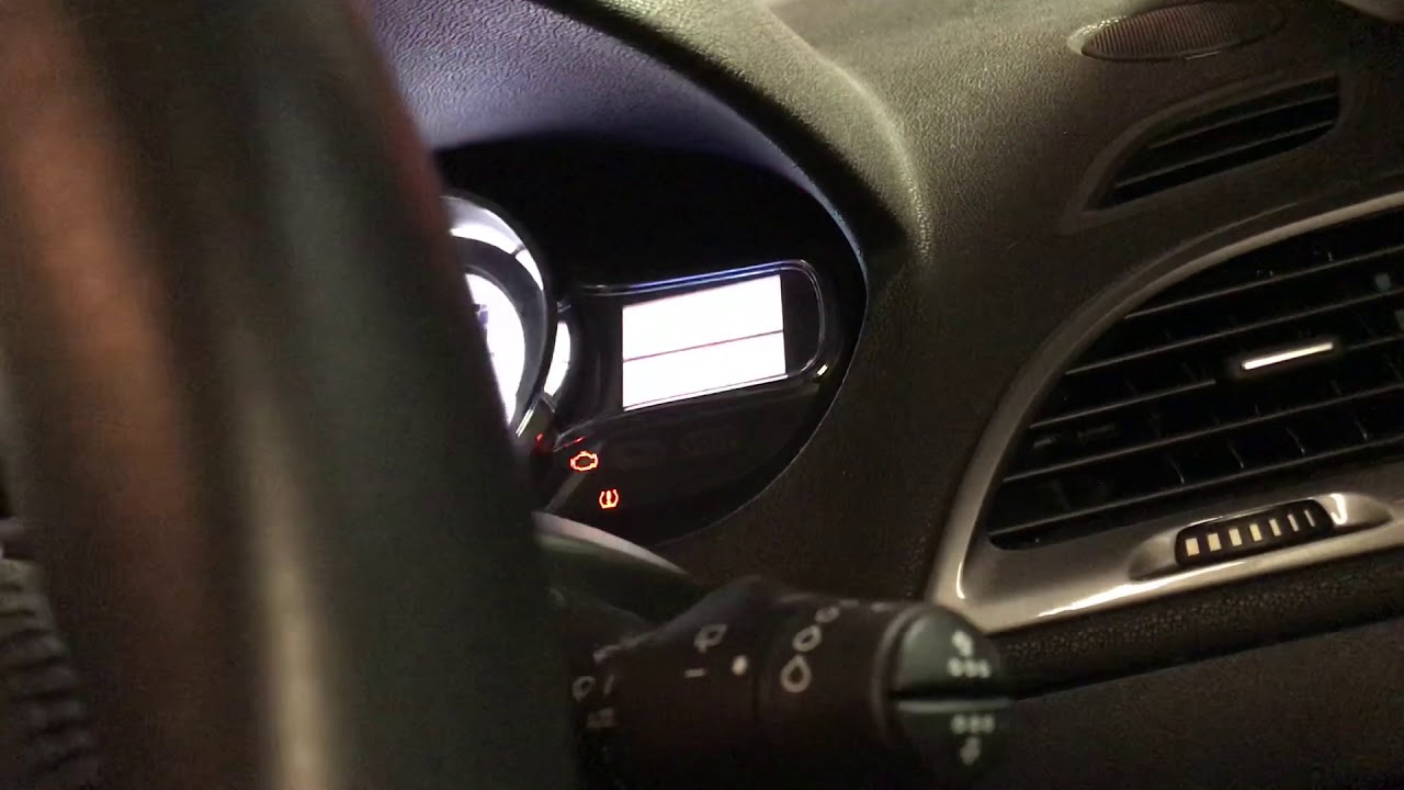 Сброс контроля давления в шинах Renault Megan 2016