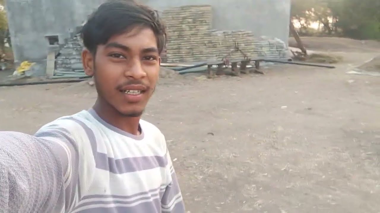 Toy helicopter aur khet mein 7 baje subah ki mere ko thand bahut lagti bardasht nahin short video