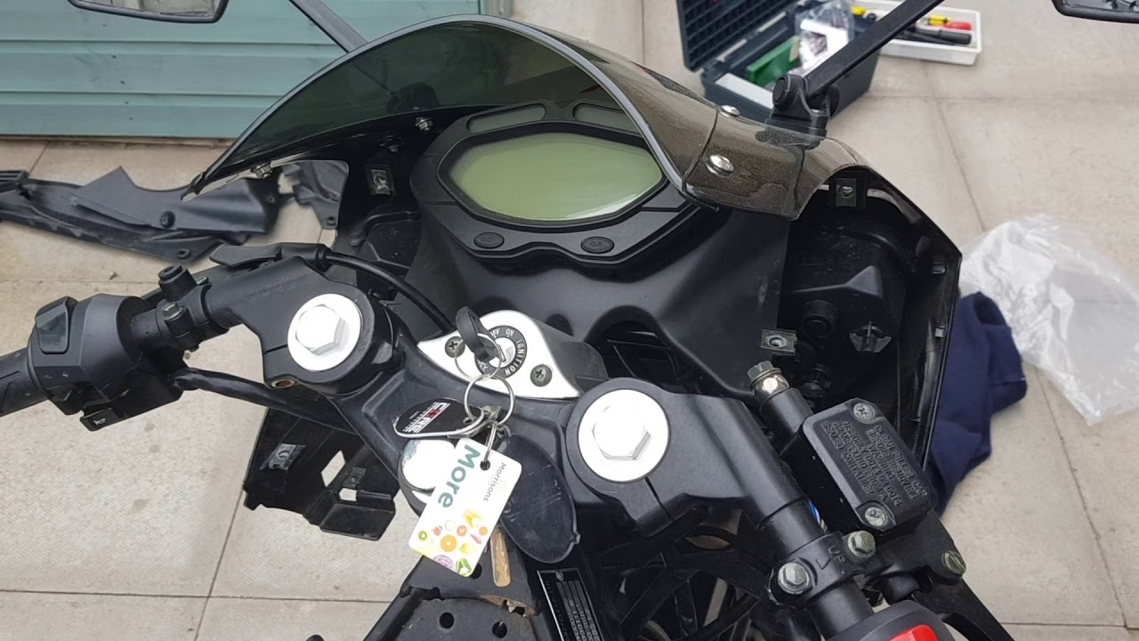 Lexmoto hawk 125cc fitting new wiring loom and ignition barrel part 2