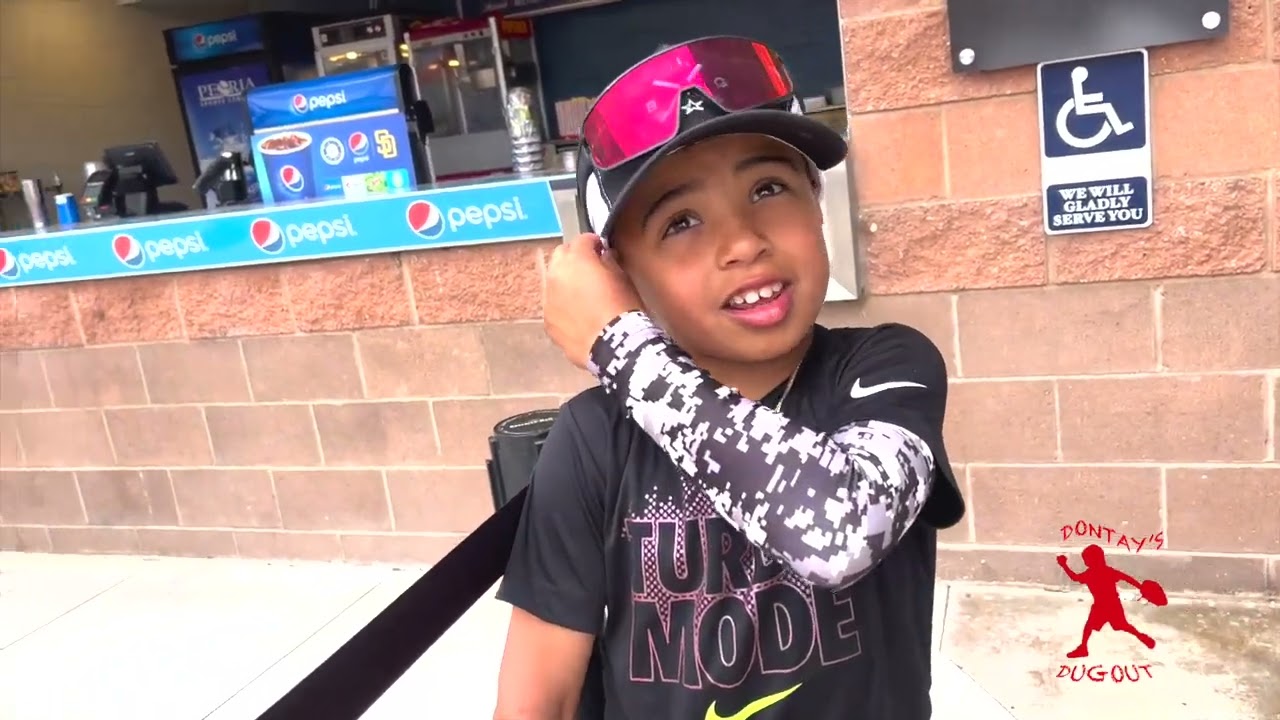 Dontay takes his first trip to Arizona for the MLB Spring Training Part 1