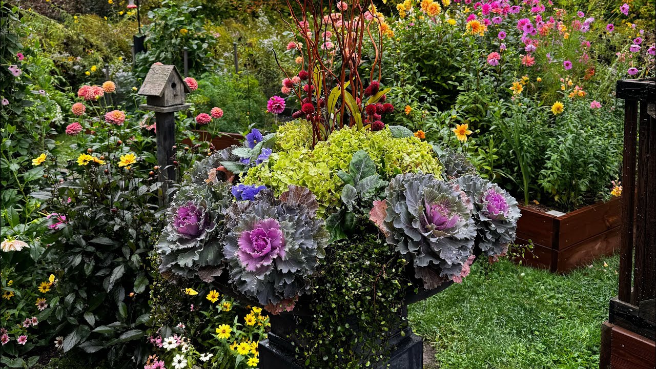 Creating Tiered Fall Urns