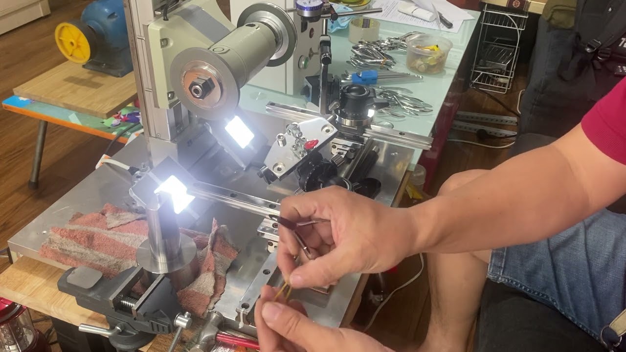 Mài kềm nail, hướng dẫn cơ bản mài kềm trên máy mài tích hợp nhiều công nghệ.