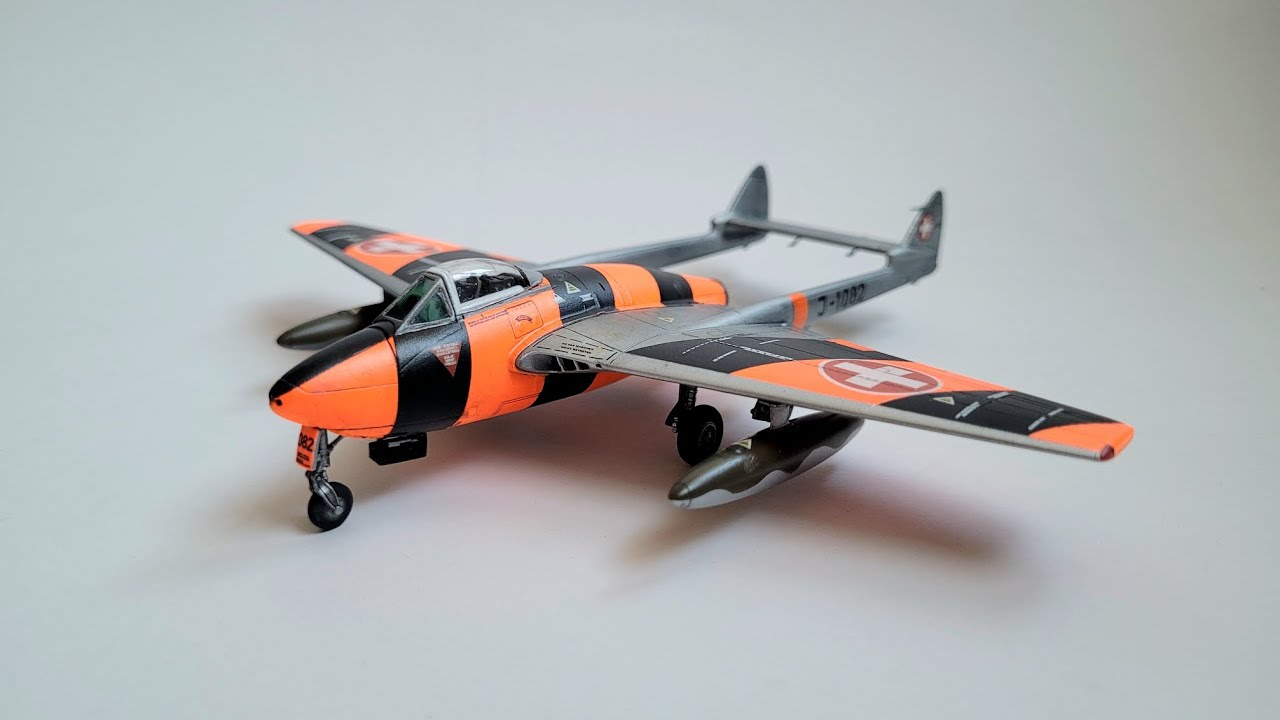 Special Hobby De Havilland Vampire FB.6 in 1/72 (full video build) 