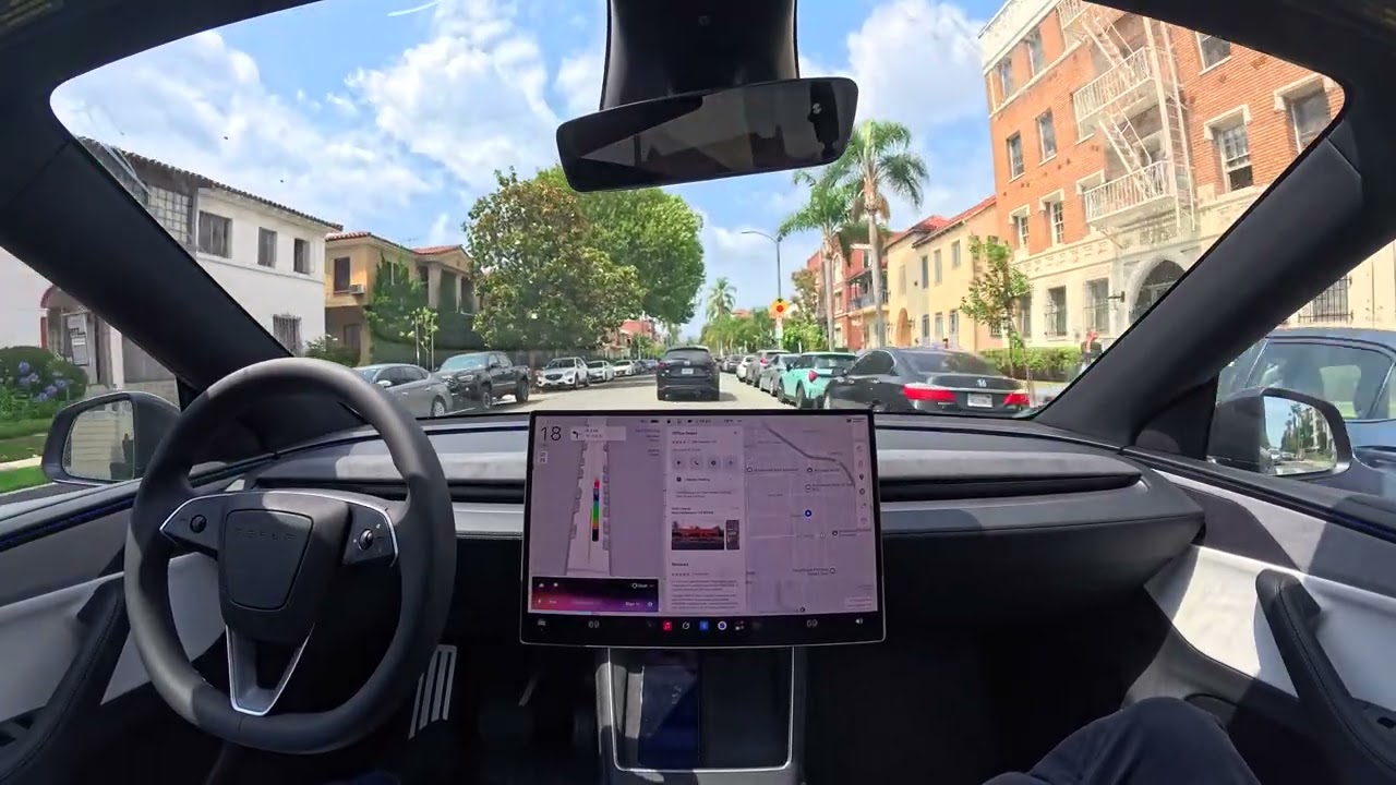 Tesla Self-Driving 14.3.3: первая поездка с новым обновлением!