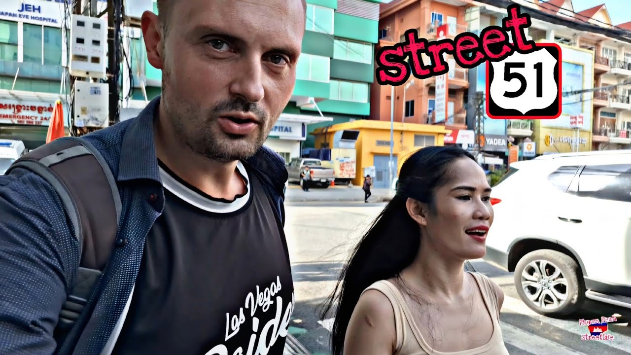 Phnom Penh Streetlife 🇰🇭 Street 51, Walkabout, Pontoon Club, Golden Sorya Mall, Central Market 2024