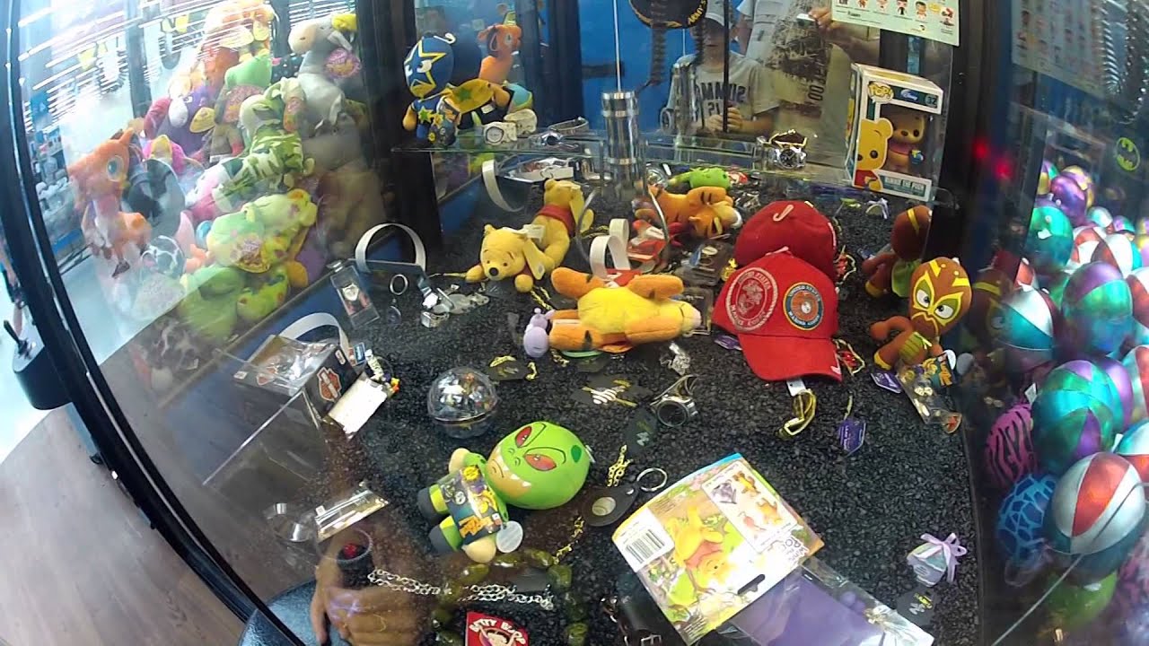 #59 WINNING at the claw machine!