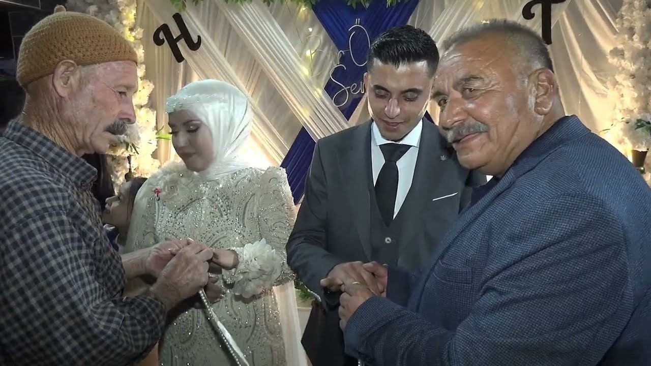 HÜSNE & TEYFİK NİŞAN KLİBİ