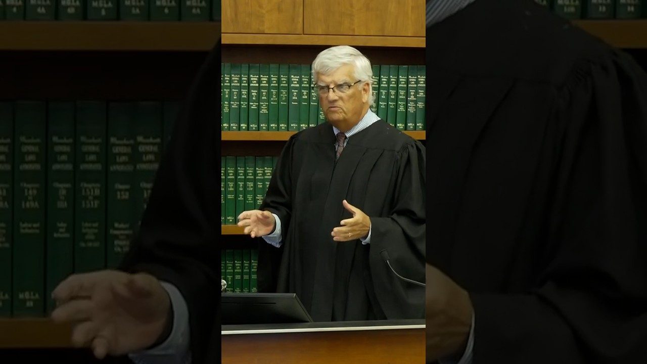 Judge officially declares mistrial in Lindsay Clancy case