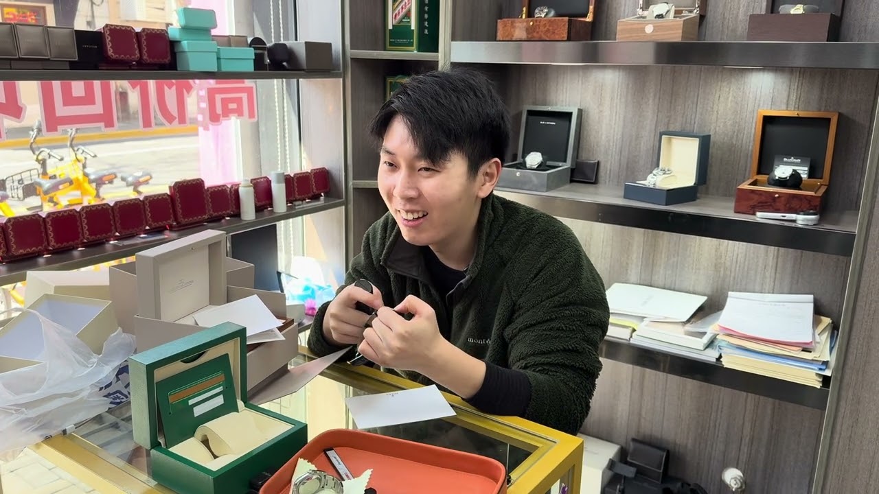 闲逛时买的表