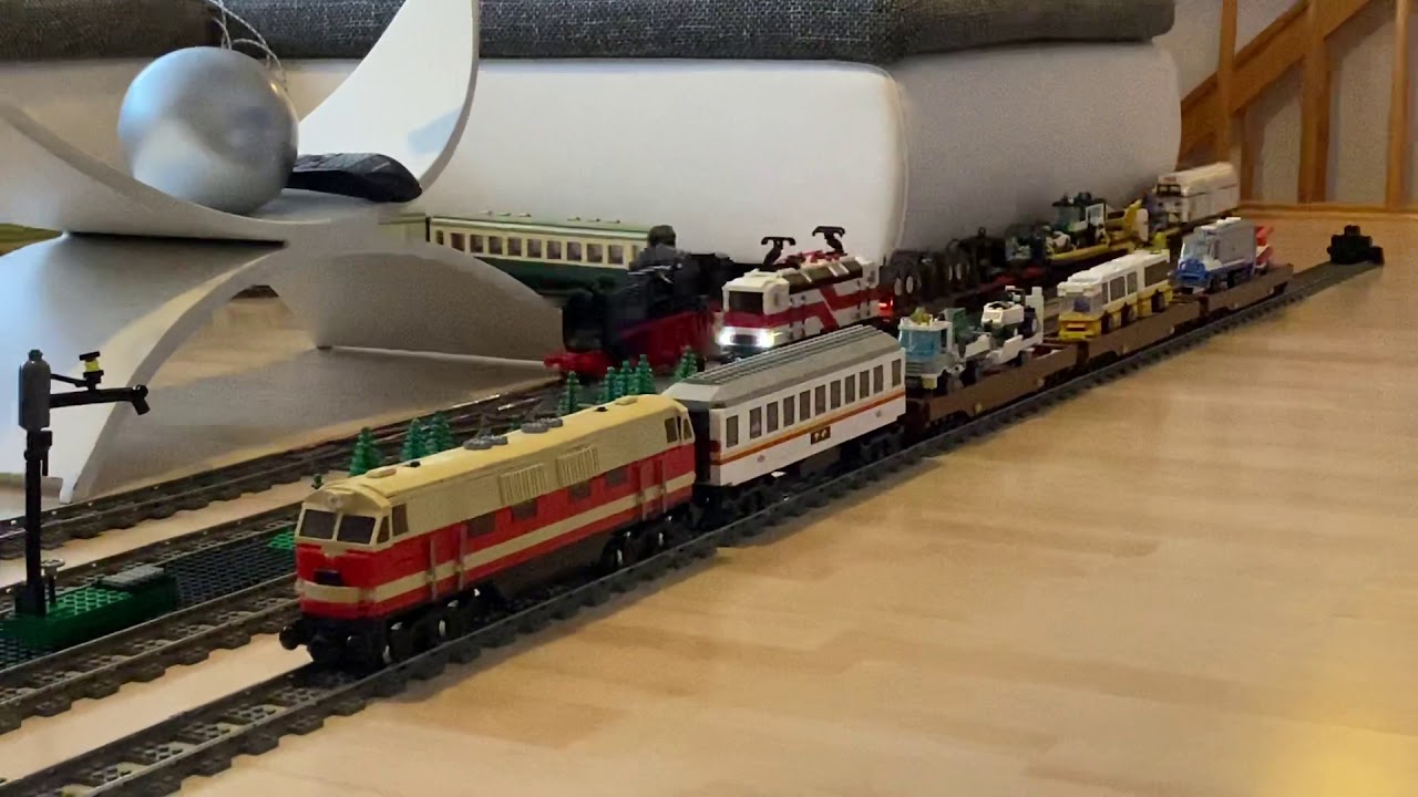 Lego & Bluebrixx Eisenbahn DR 243 (Wei&szlig;e Lady), DR 106 (Goldbroiler), DR 01