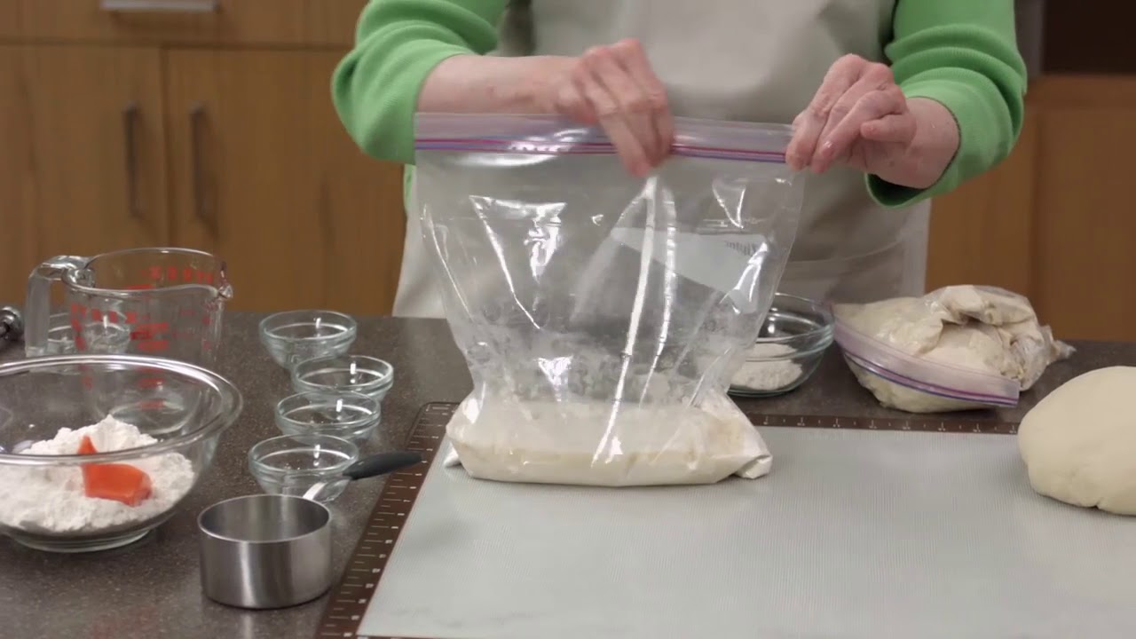 Dough Sculpting Tutorial: Bread in a Bag