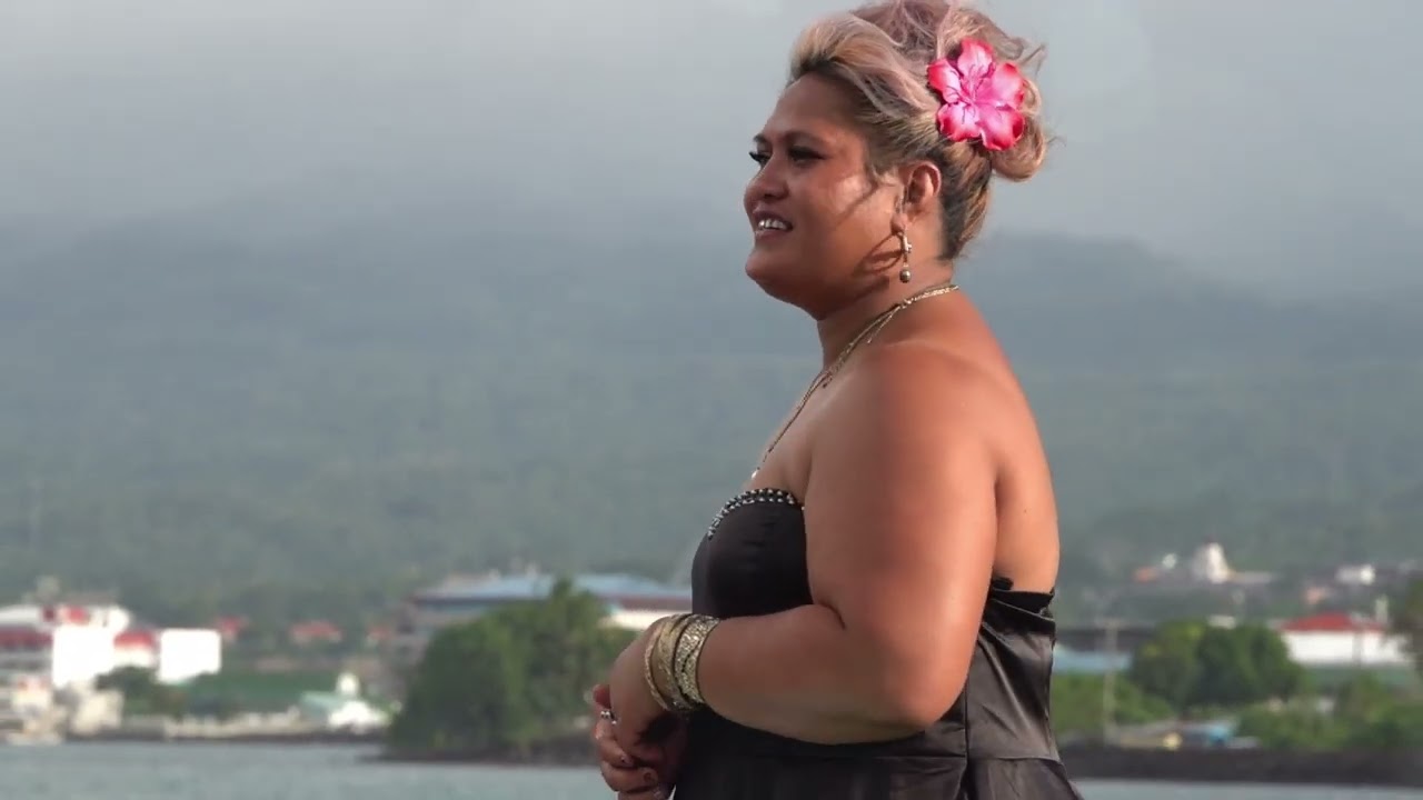 Robyn Akari - Sili Fa'aafe le Oti (Official Music Video)