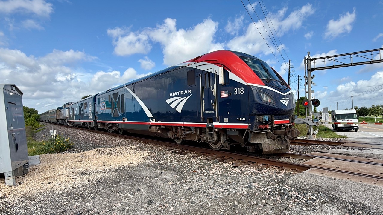 Railfanning Houston, TX | August 2026 ft. 250th Anniversary ALC-42s & P32-8BWH!