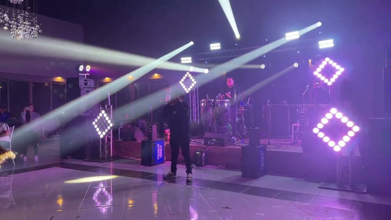 Roberto Ruiz - al estilo de la parranda belica 🔥