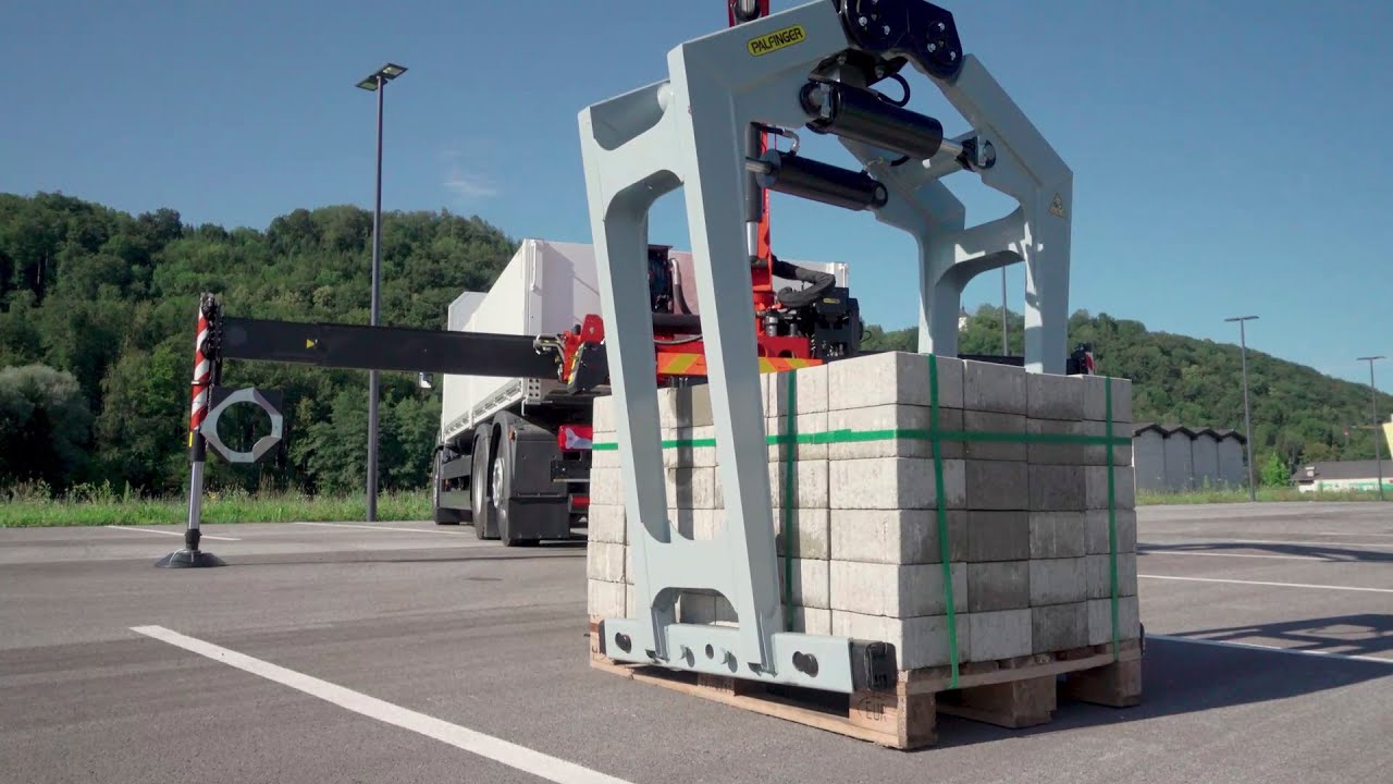 PALFINGER Service - E400 Brick stack grapples (EN)