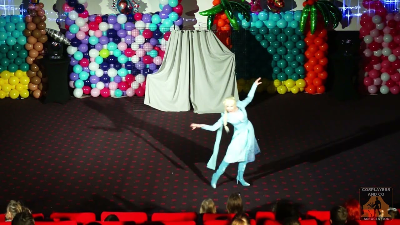 Cosplay Show La Reine des Neiges 2