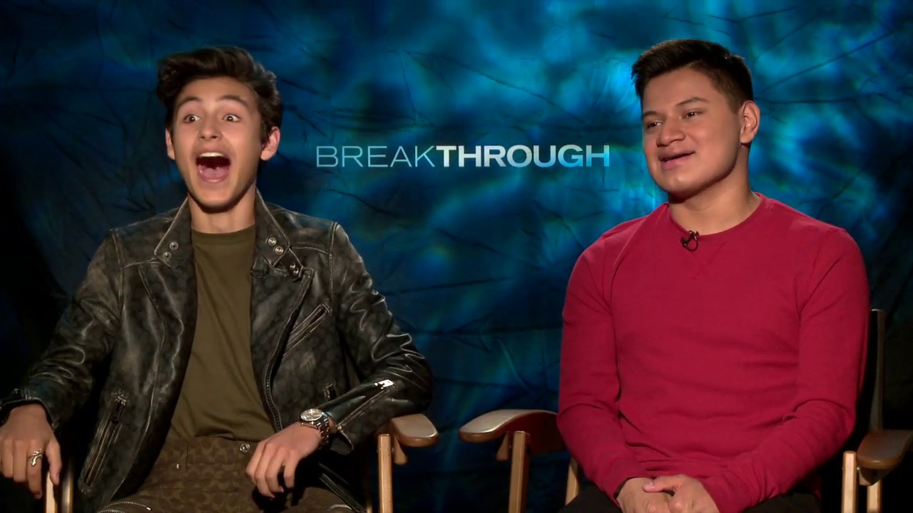 CHAT WITH THE STARS:  John Smith and Marcel Ruiz 