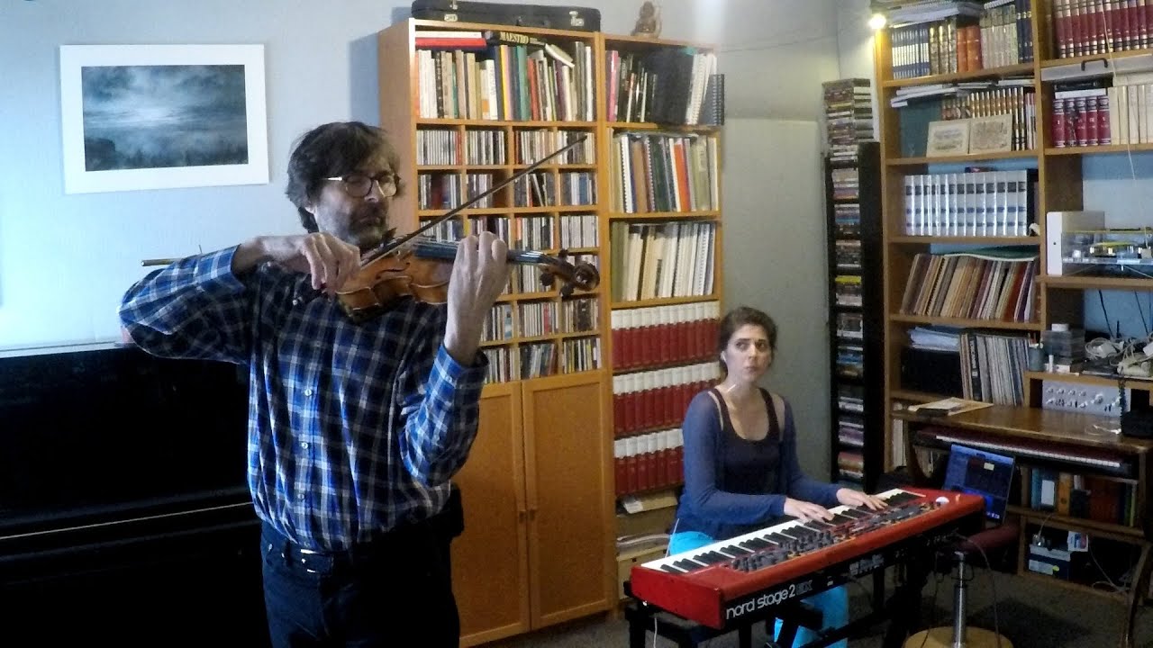 Akatombo (Red Dragonfly)  Roberto Granci - Milena Granci
