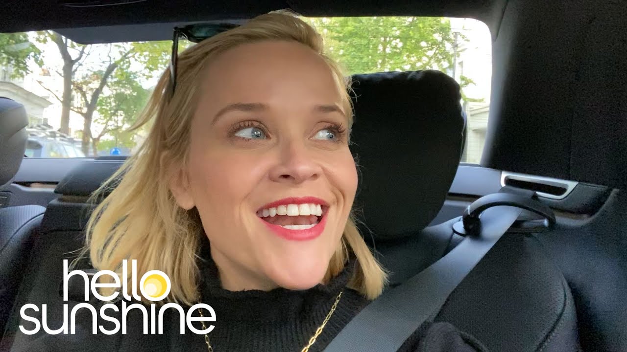 Reese Witherspoon shops for Meghan Markle souvenir in London | The Morning Show