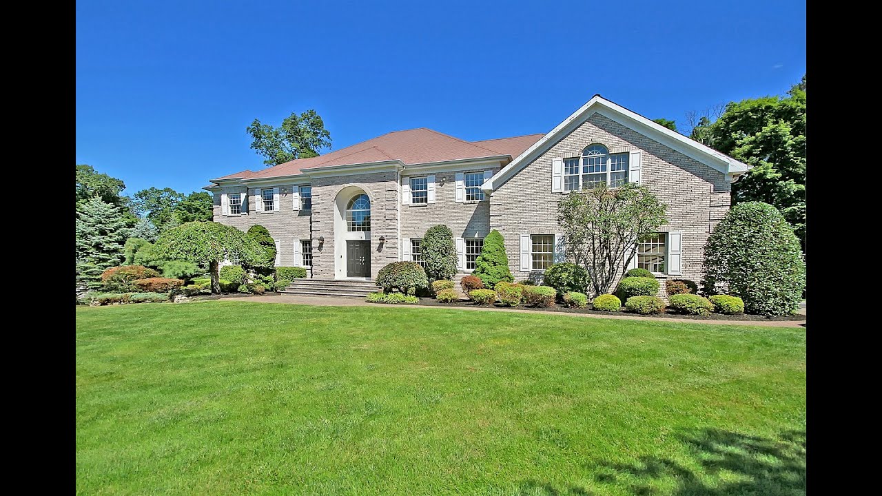 Video Tour of 14 Daro Court, Montville, NJ