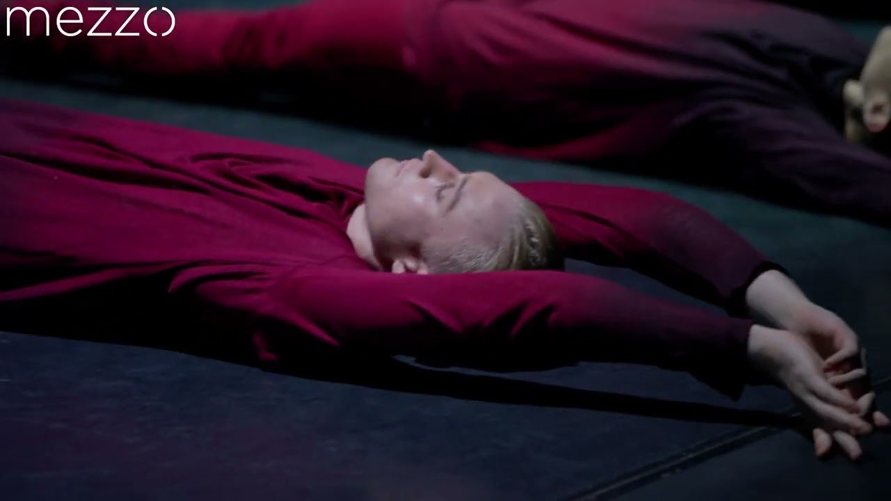 Orff: Carmina Burana - Edward Clug - SNG Maribor Ballet Ensemble - Ljubljana Festival