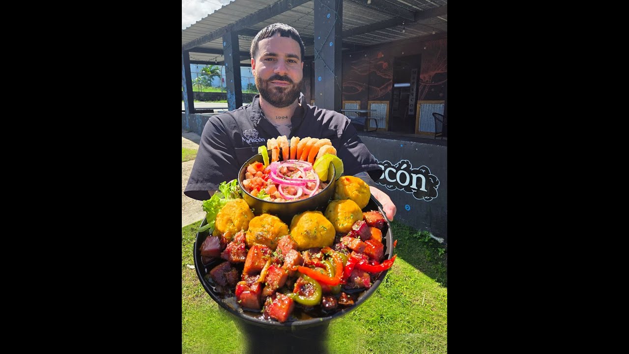Sabrosa 😍🦑 La Concha del Mariscon ❤️🇵🇷 Bandejota Carne Ahumada.. Pulpo.. Camarones.. Bolitas Tiernec