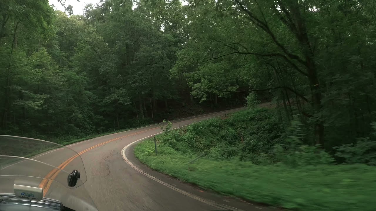 ALMOST CRASHED MY KAWASAKI VAQUERO AT TAIL OF THE DRAGON!