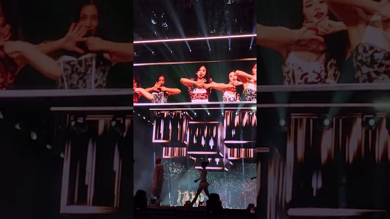 251004 TWICE THIS IS FOR WORLD TOUR PH - ONE SPARK ✨️