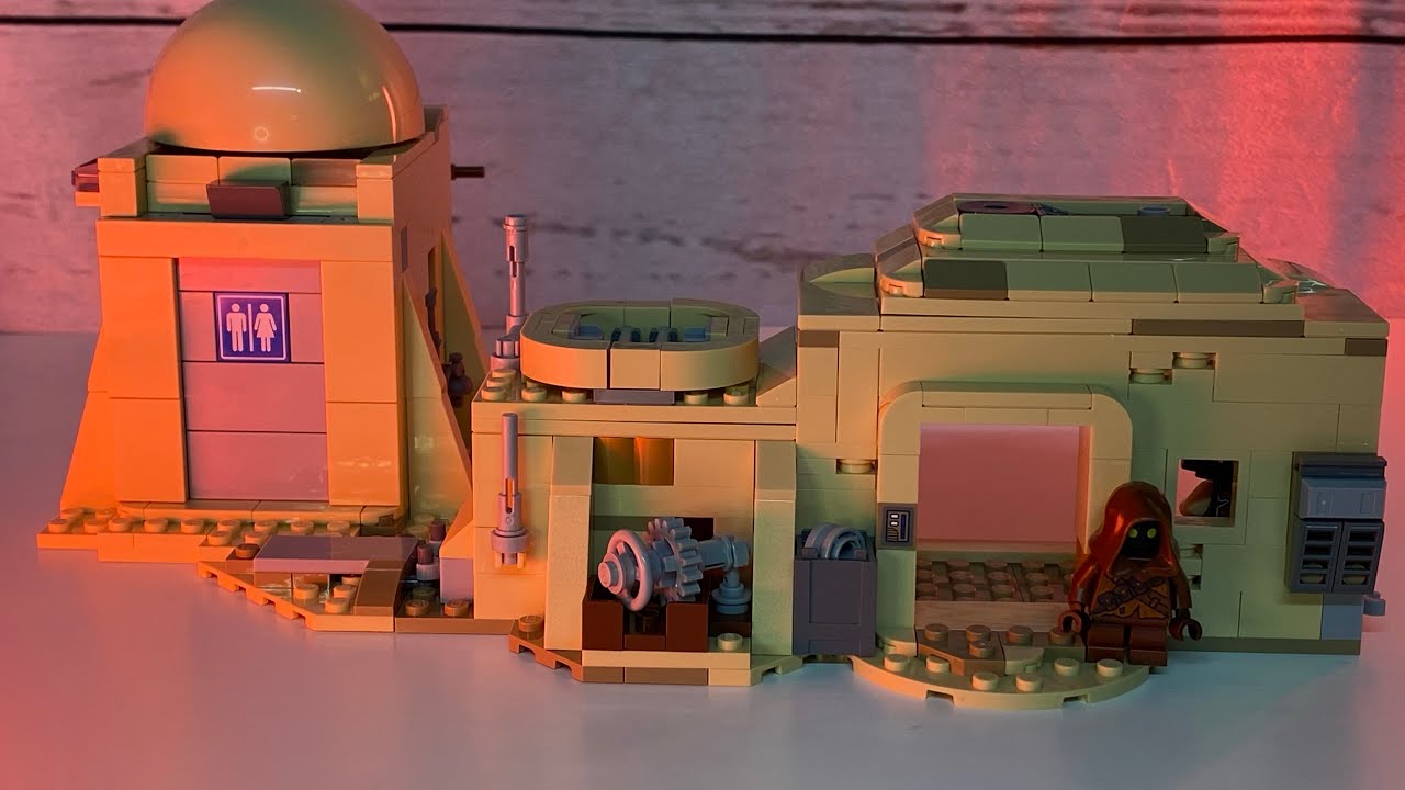 LEGO Mos Eisley Jawa Junk Gift Shop & Restroom for SixFigs Amusement Park