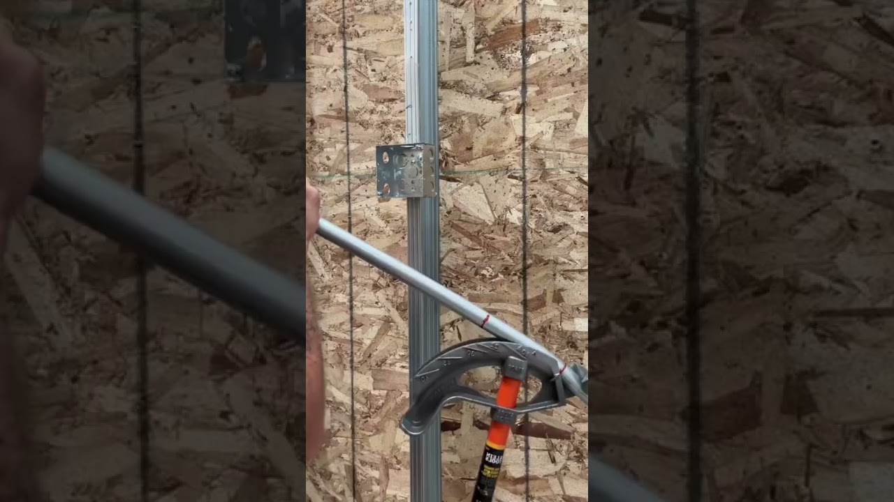 ⚡️How to bend a 4 point saddle like a pro😎  #professionalhandyman #electrictools #diy