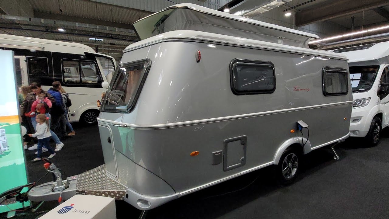 Retro wygląd i super jakość - przyczepa kempingowa Hymer ERIBA / Targi Camper&Caravan Show Ptak