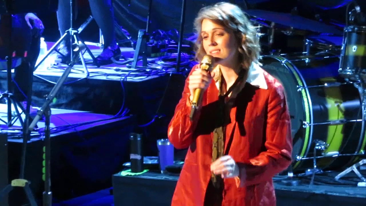 BRANDI CARLILE covers Joni Mitchell's A CASE OF YOU at the RYMAN AUDITORIUM (and she NAILS it)! 1/20
