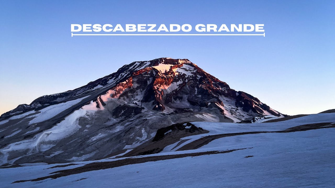 Ascenso Volcán Descabezado Grande.