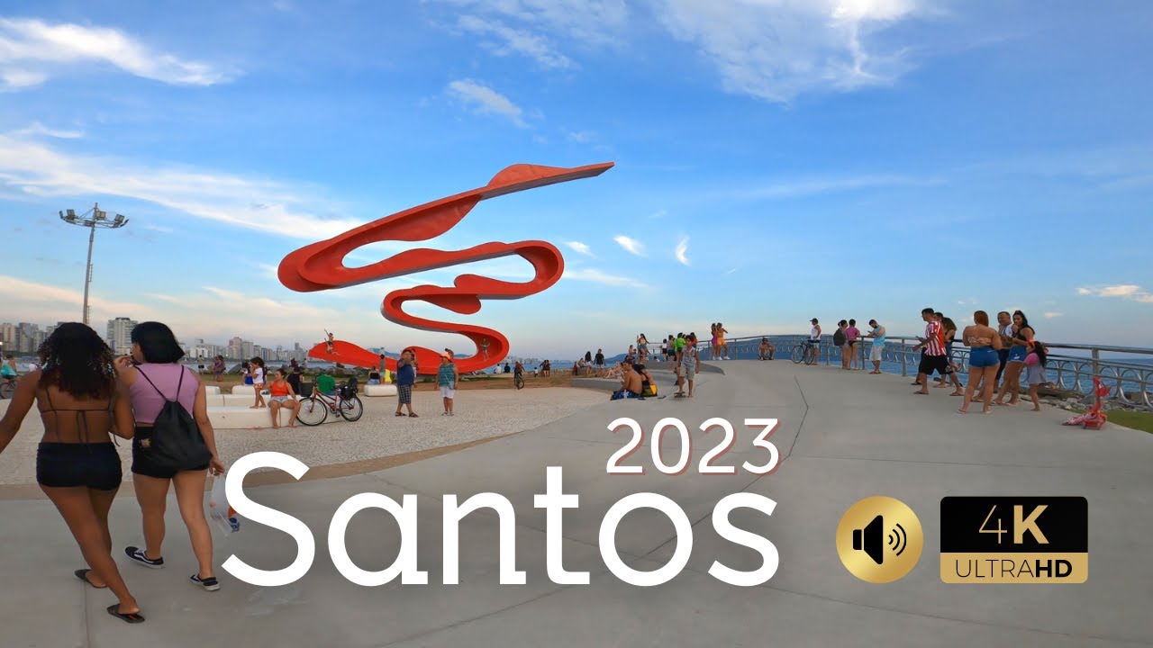 Praia de Santos (BR) Walking Tour